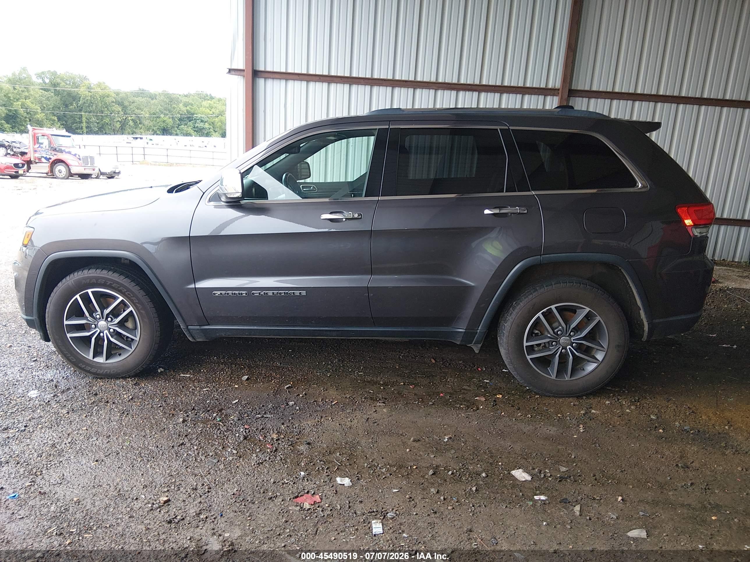 2017 JEEP GRAND CHEROKEE LIMITED 4X2