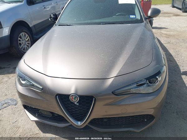 2019 ALFA ROMEO GIULIA TI SPORT AWD