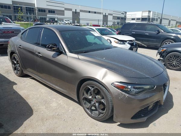 2019 ALFA ROMEO GIULIA TI SPORT AWD