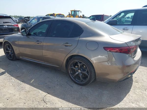 2019 ALFA ROMEO GIULIA TI SPORT AWD