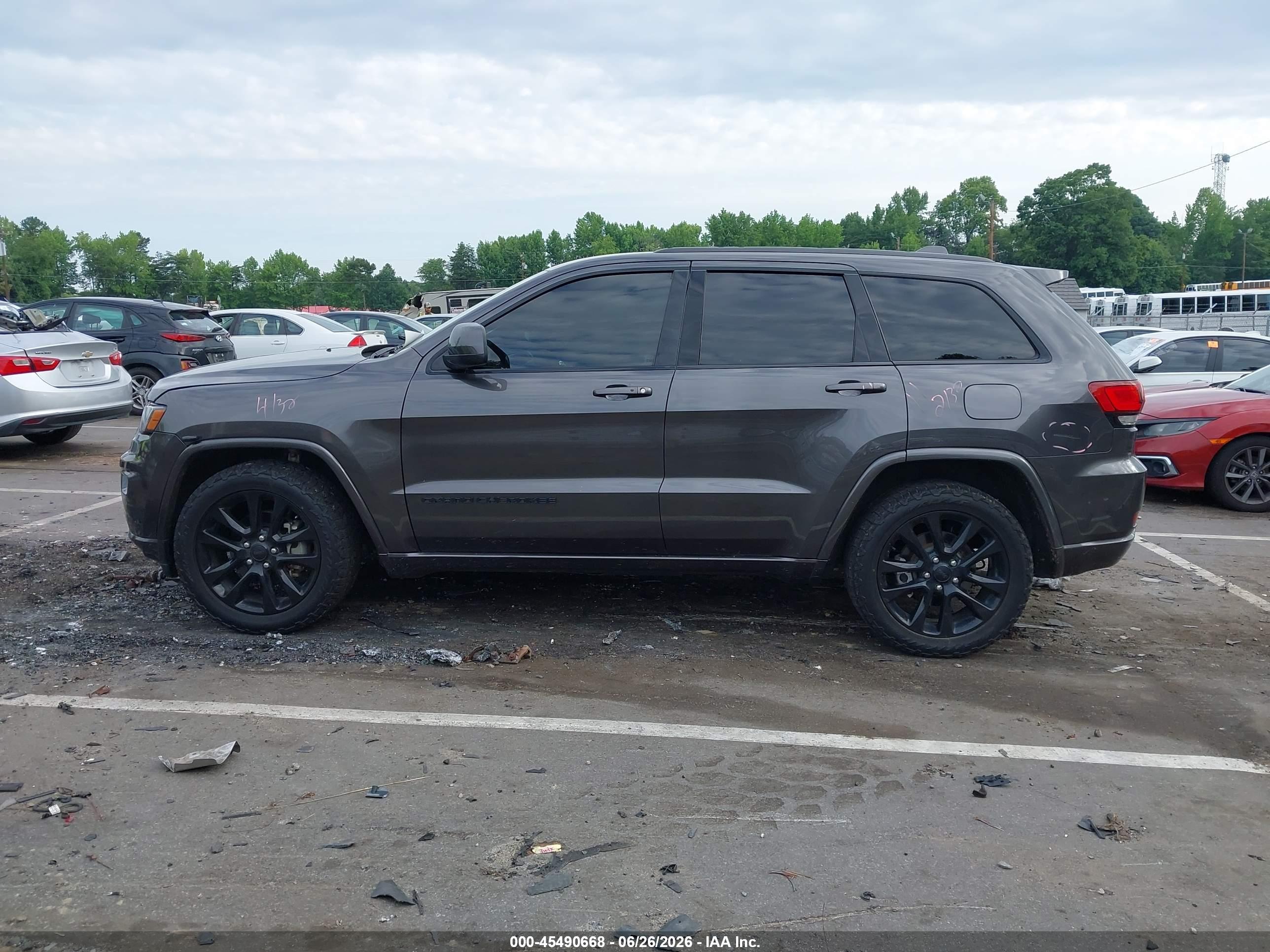 2018 JEEP GRAND CHEROKEE ALTITUDE 4X2