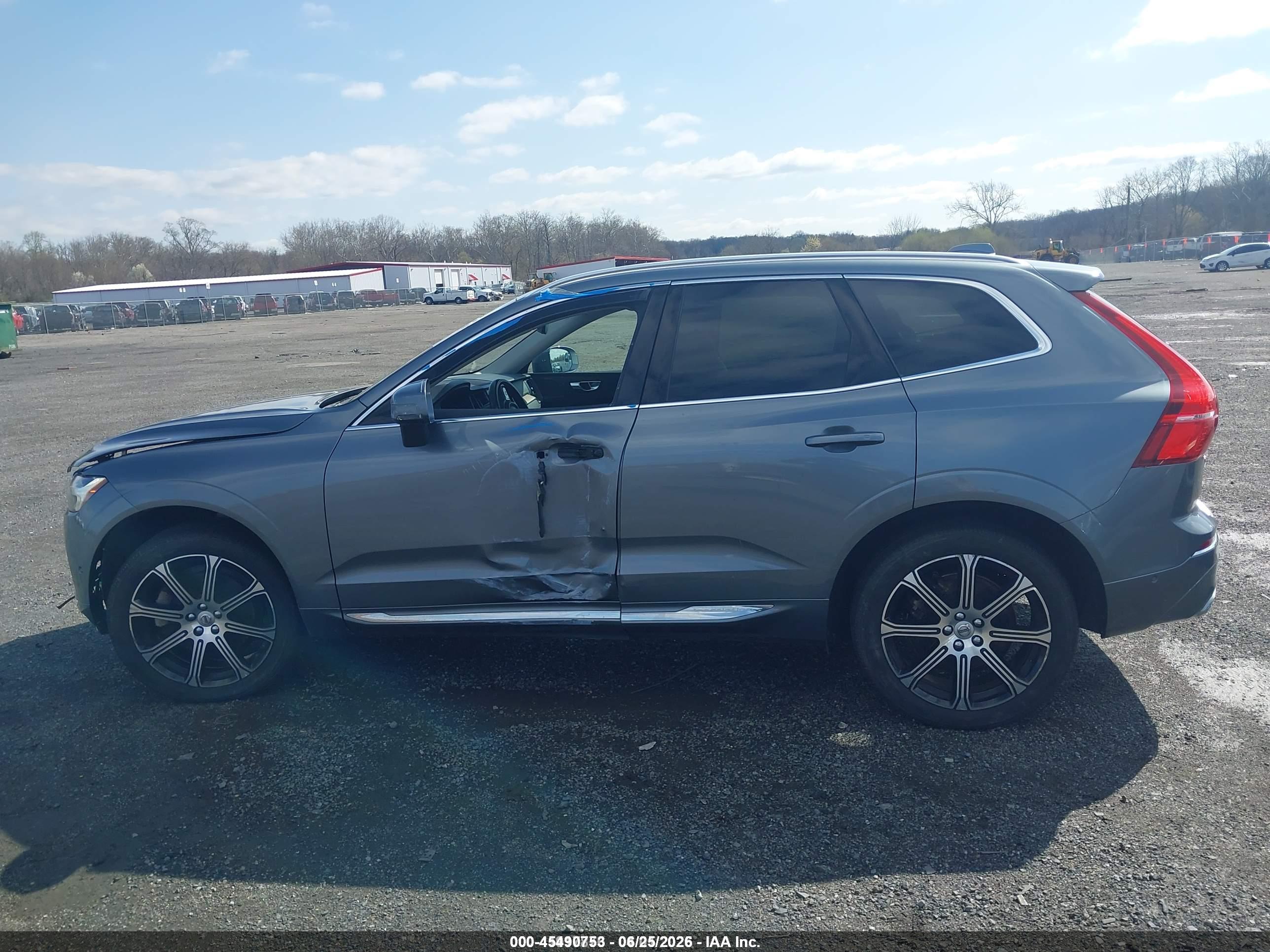 2019 VOLVO XC60 T6 INSCRIPTION