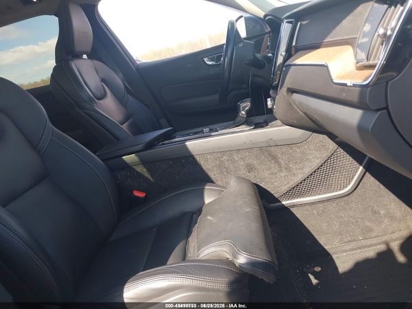2019 VOLVO XC60 T6 INSCRIPTION