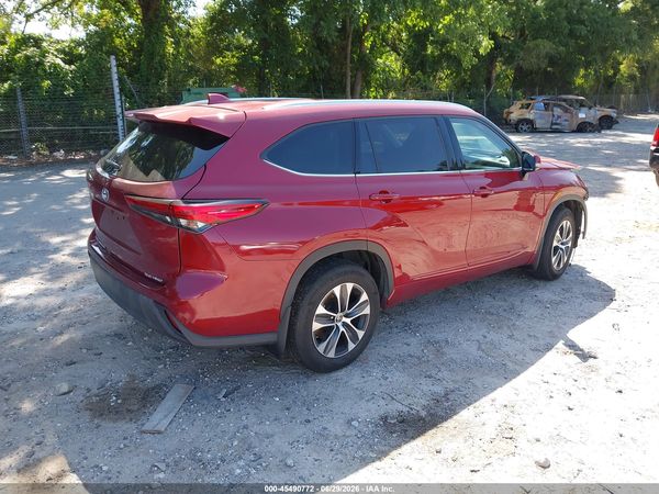 2021 TOYOTA HIGHLANDER XLE