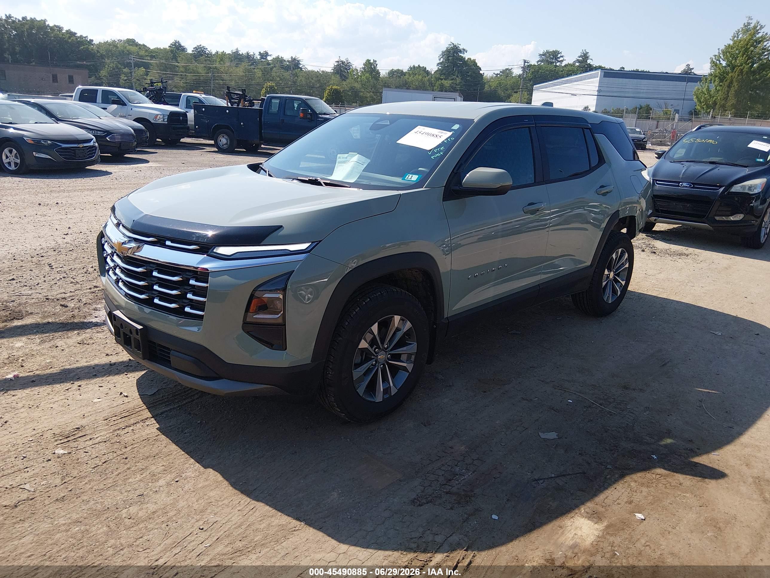2025 CHEVROLET EQUINOX AWD LT — I2