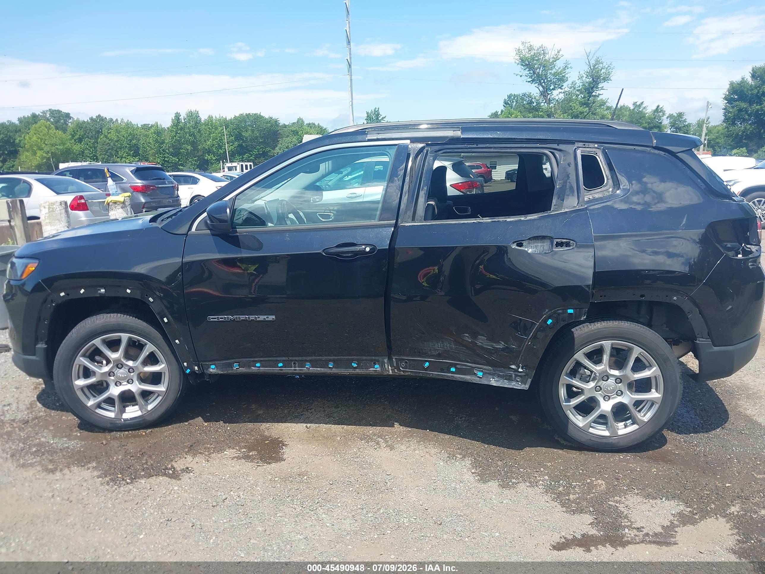 2022 JEEP COMPASS LATITUDE LUX 4X4