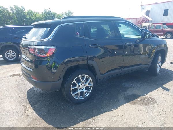 2022 JEEP COMPASS LATITUDE LUX 4X4