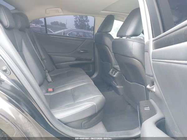 2024 LEXUS ES 300H 300h Premium