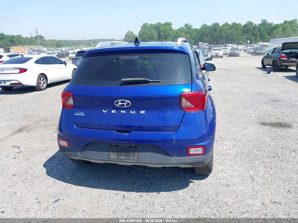 2022 HYUNDAI VENUE SEL