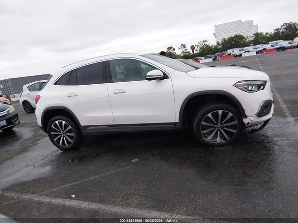 2022 MERCEDES-BENZ GLA 250 GLA250