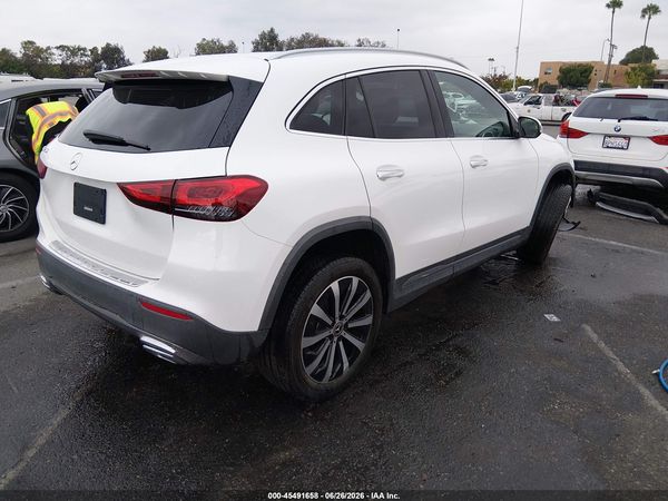2022 MERCEDES-BENZ GLA 250 GLA250