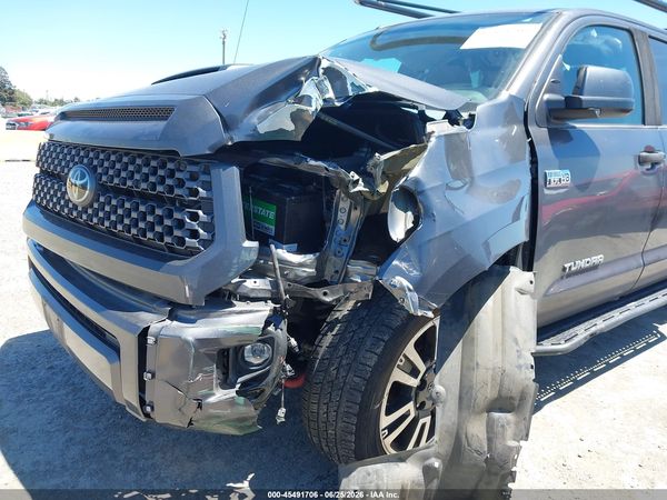 2019 TOYOTA TUNDRA SR5 5.7L V8