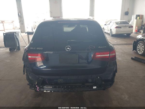 2018 MERCEDES-BENZ GLC 300 4MATIC