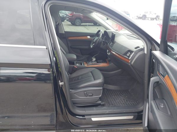 2021 AUDI Q5