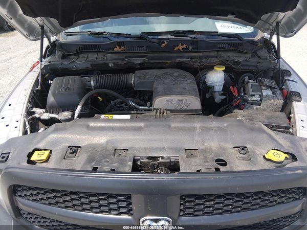 2018 RAM 1500 ST QUAD CAB 4X4