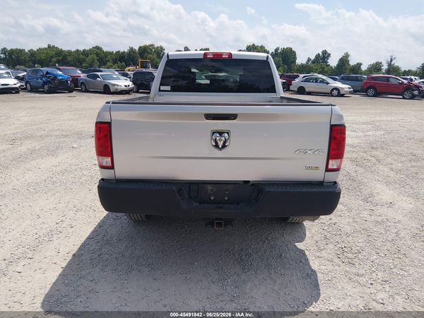 2018 RAM 1500 ST QUAD CAB 4X4