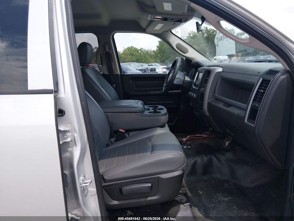 2018 RAM 1500 ST QUAD CAB 4X4