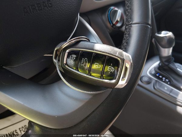 2020 HYUNDAI KONA SEL