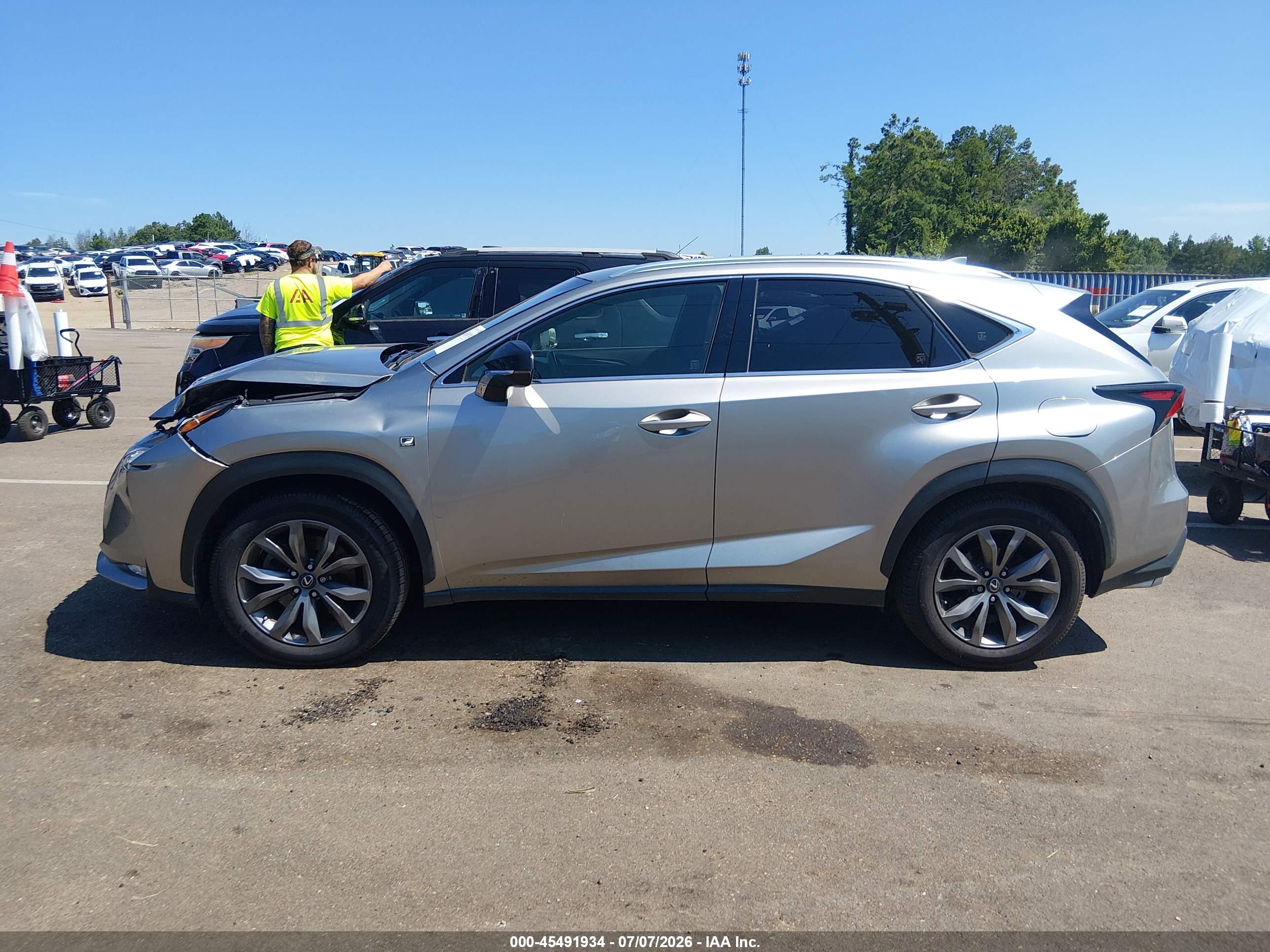 2016 LEXUS NX 200T F SPORT