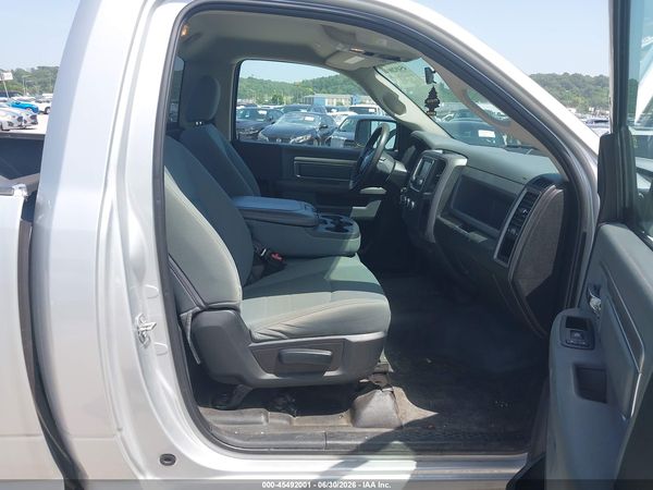 2019 RAM 1500 CLASSIC TRADESMAN  4X2 8' BOX