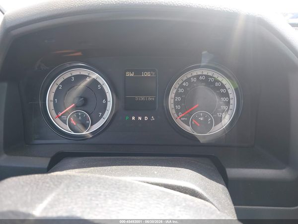 2019 RAM 1500 CLASSIC TRADESMAN  4X2 8' BOX