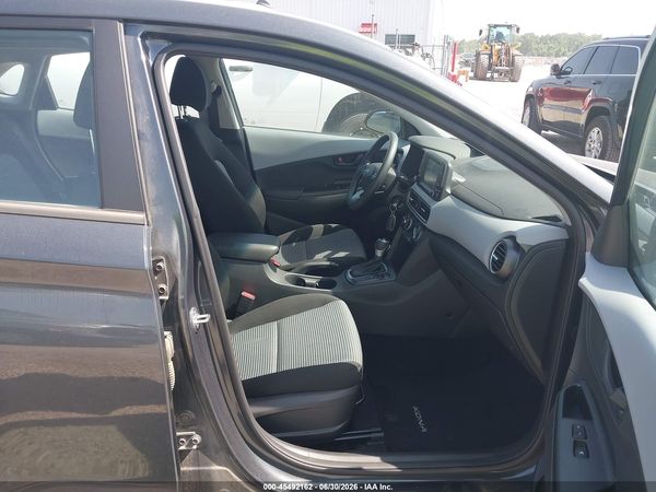 2020 HYUNDAI KONA SE