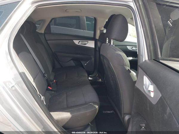 2023 KIA FORTE LXS