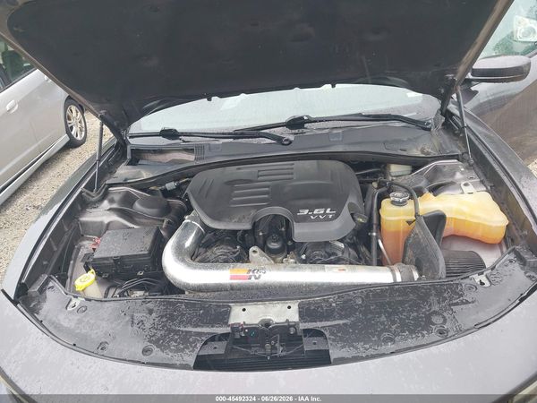 2015 DODGE CHARGER SE