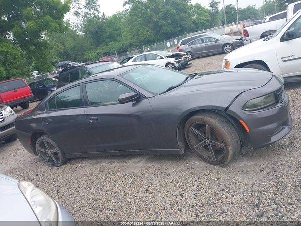 2015 DODGE CHARGER SE