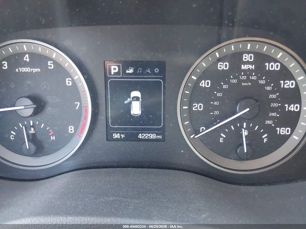 2018 HYUNDAI TUCSON SE