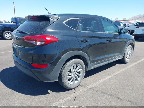 2018 HYUNDAI TUCSON SE