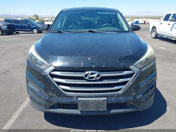 2018 HYUNDAI TUCSON SE