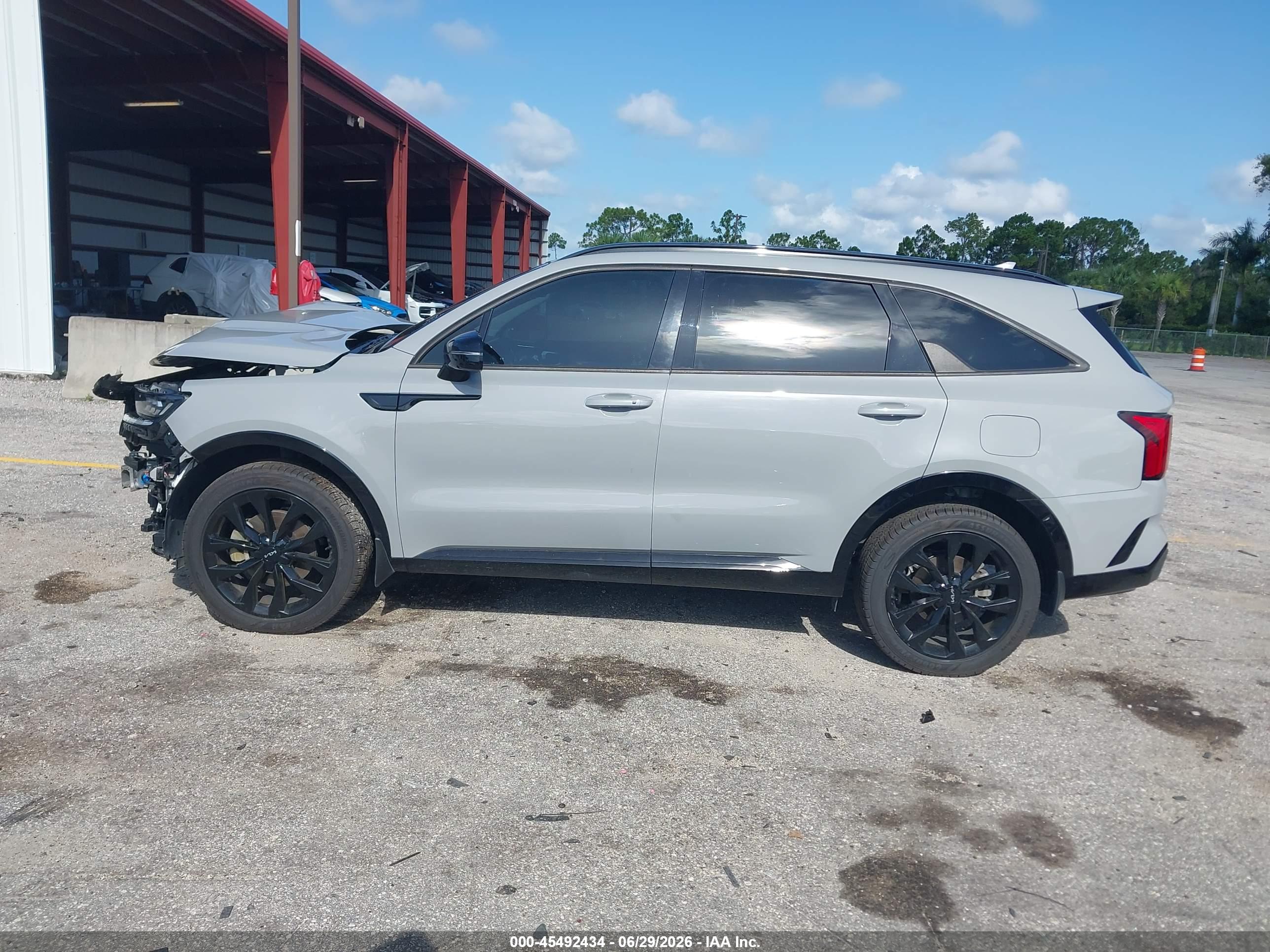 2022 KIA SORENTO SX