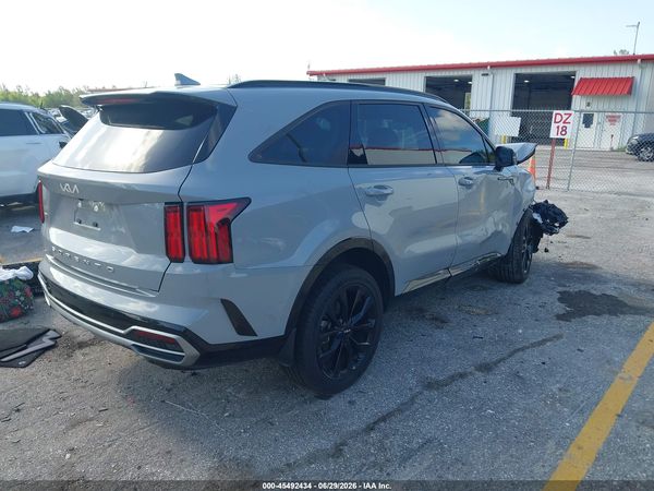 2022 KIA SORENTO SX