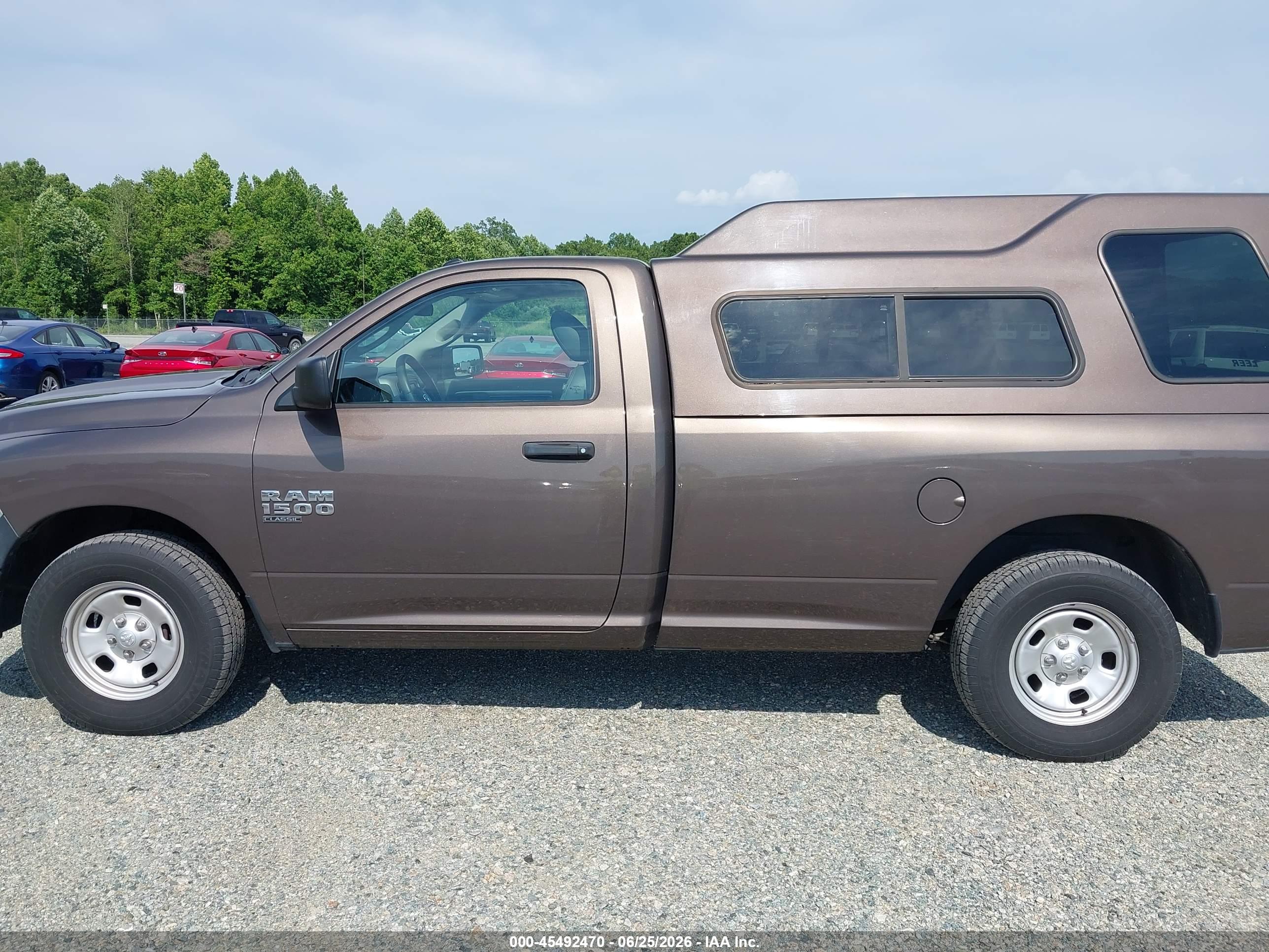 2019 RAM 1500 CLASSIC TRADESMAN  4X2 8' BOX