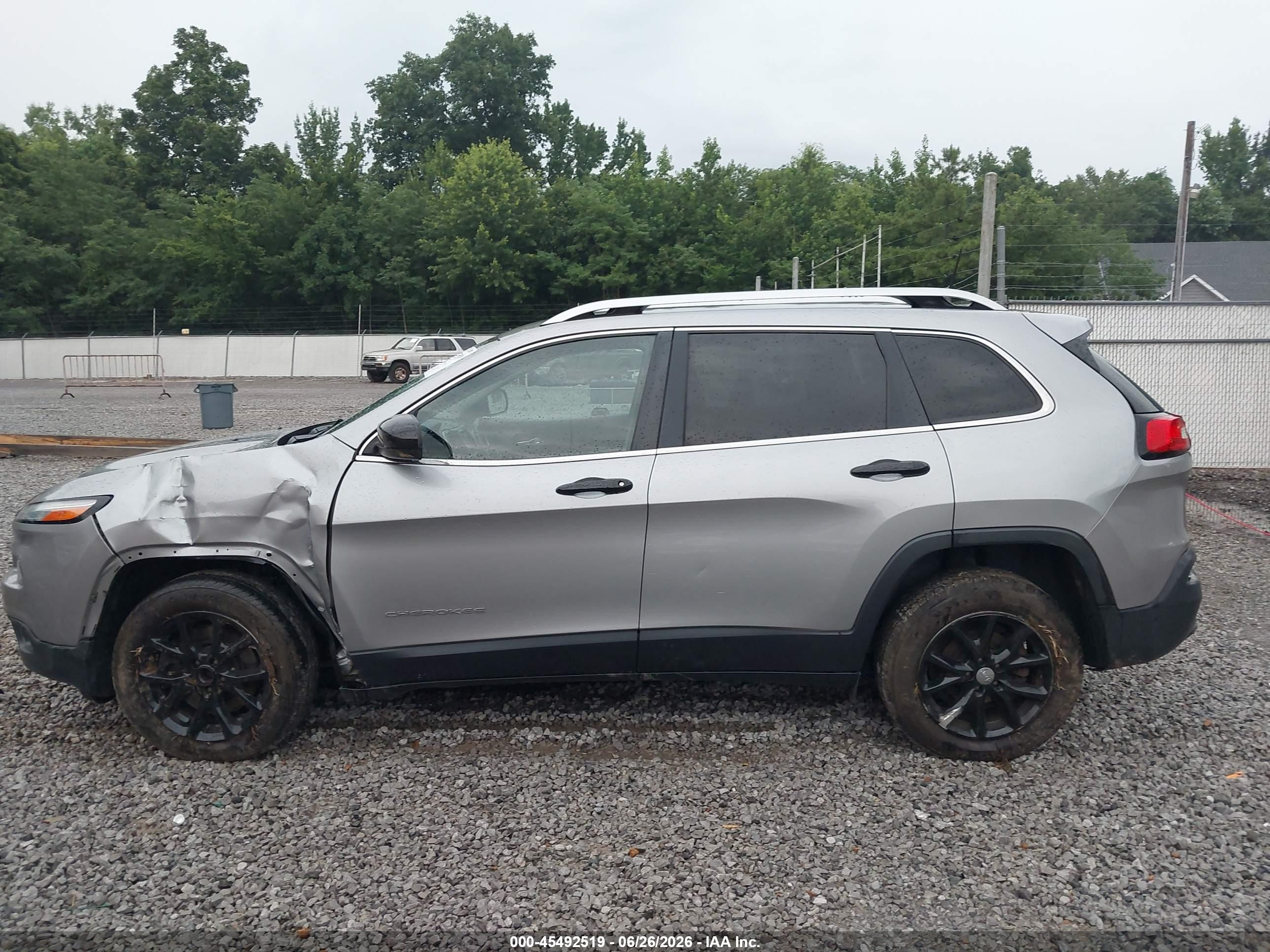 2017 JEEP CHEROKEE LATITUDE