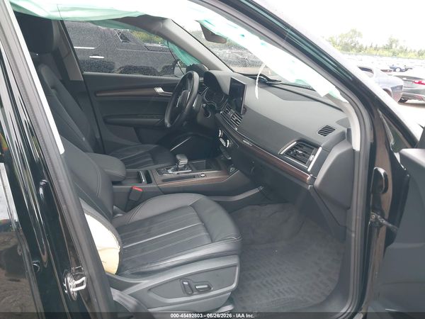 2021 AUDI Q5