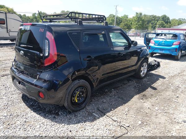 2018 KIA SOUL Base