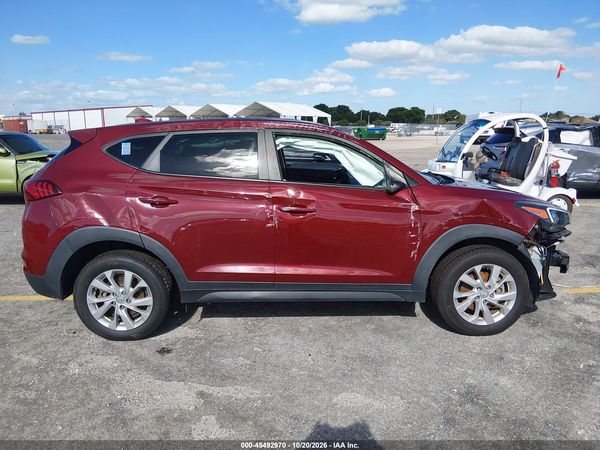 2020 HYUNDAI TUCSON SE — I116
