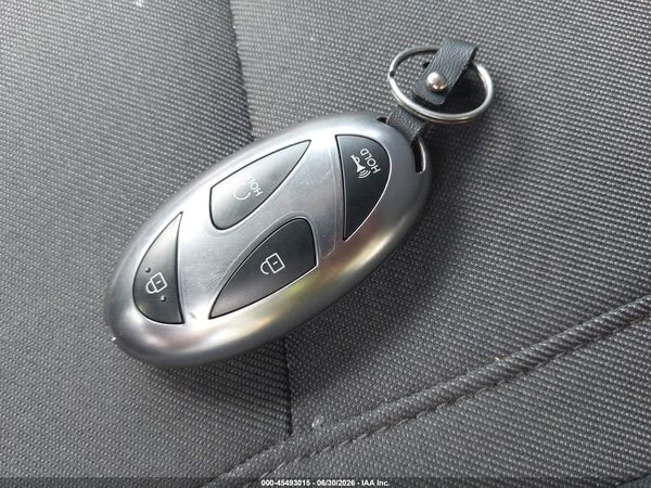 2025 HYUNDAI TUCSON SE — I11