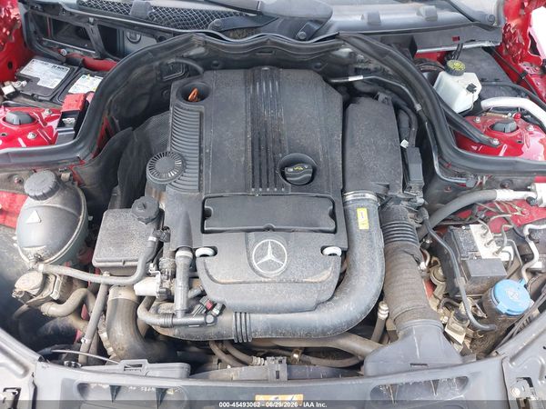 2013 MERCEDES-BENZ C 250 SPORT