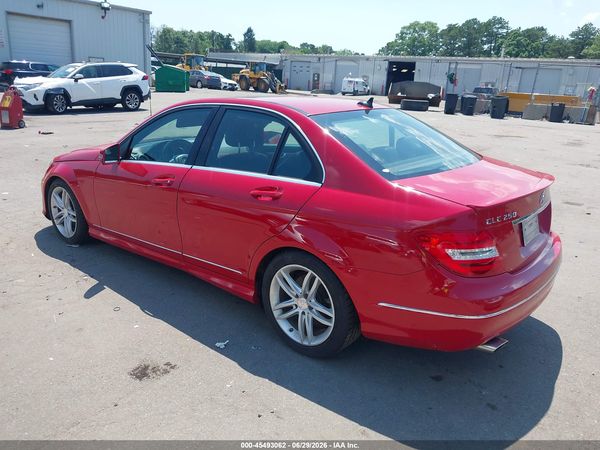 2013 MERCEDES-BENZ C 250 SPORT