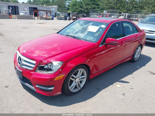 2013 MERCEDES-BENZ C 250 SPORT