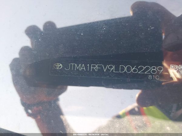 2020 TOYOTA RAV4 XLE PREMIUM