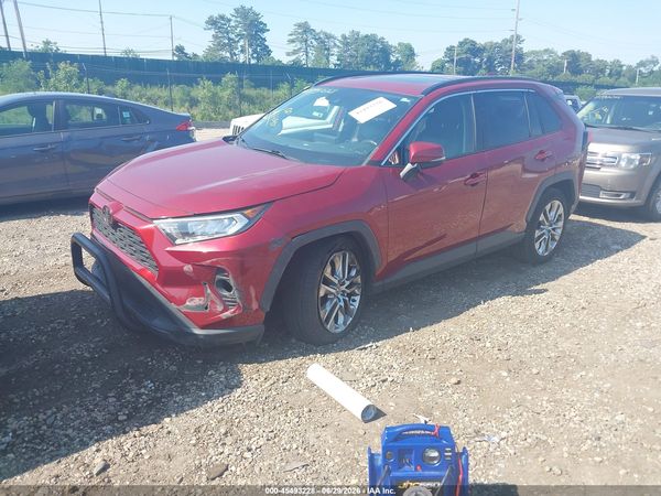 2020 TOYOTA RAV4 XLE PREMIUM