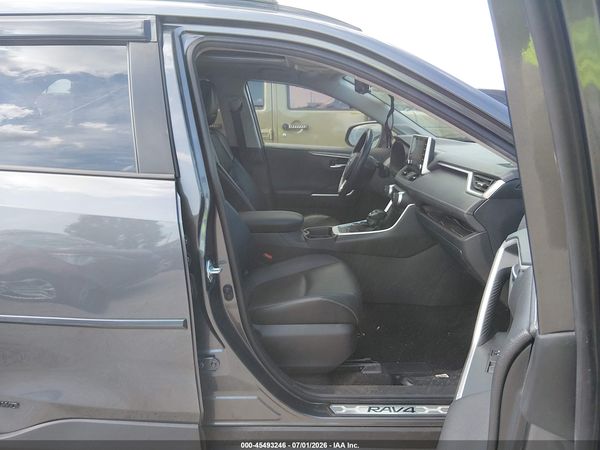 2019 TOYOTA RAV4 HYBRID LIMITED