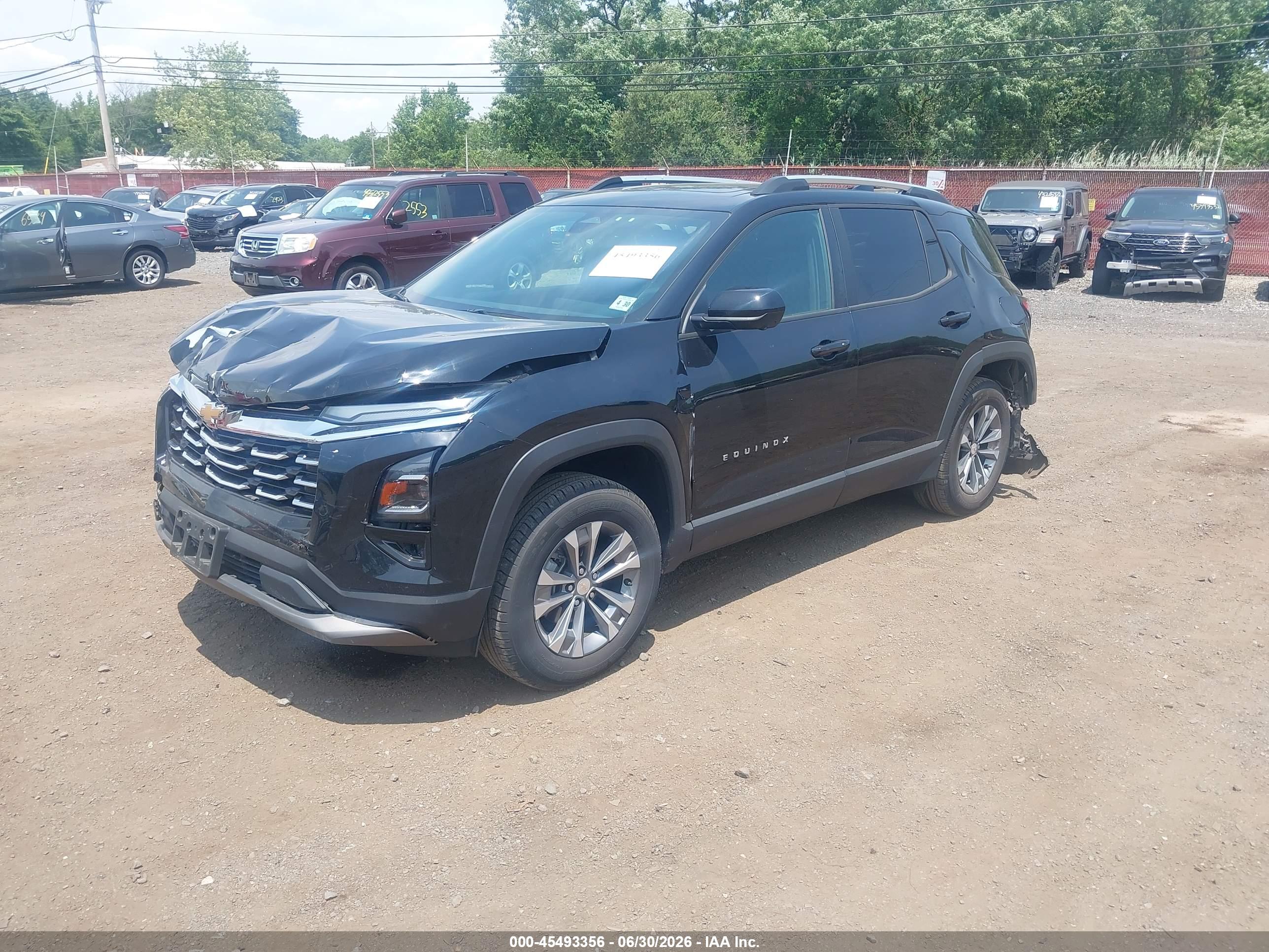 2025 CHEVROLET EQUINOX AWD LT — I2