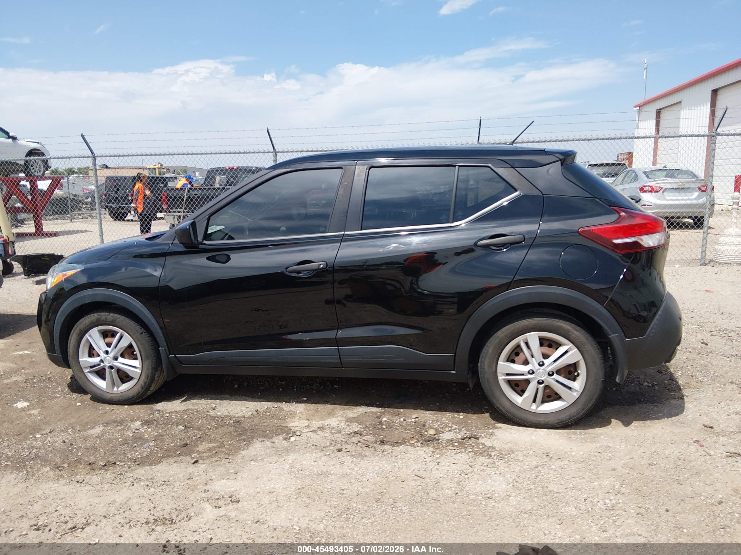 2020 NISSAN KICKS S XTRONIC CVT