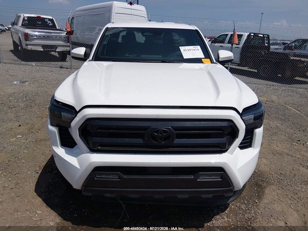 2025 TOYOTA TACOMA SR5