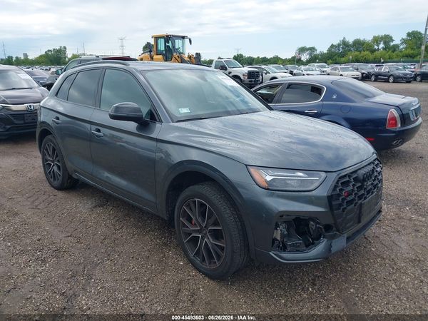 2024 AUDI SQ5